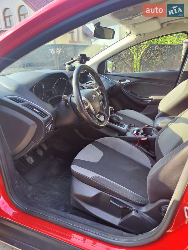 Хэтчбек Ford Focus 2013 в Львове