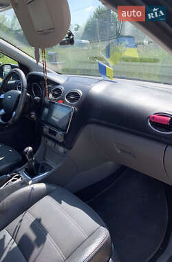 Хэтчбек Ford Focus 2008 в 