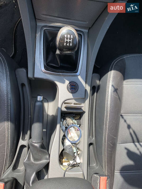 Хэтчбек Ford Focus 2008 в Самборе фото 30 Хэтчбек Ford Focus 2008 в Самборе