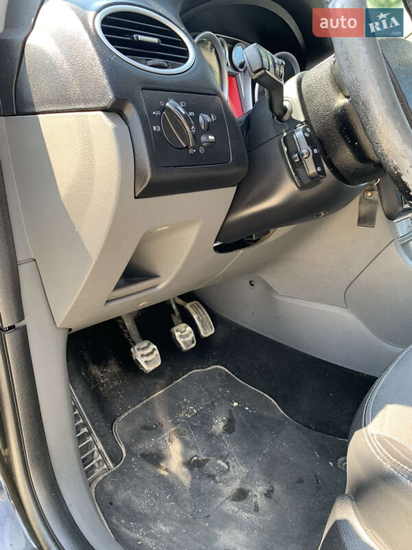 Хэтчбек Ford Focus 2008 в Самборе фото 34 Хэтчбек Ford Focus 2008 в Самборе
