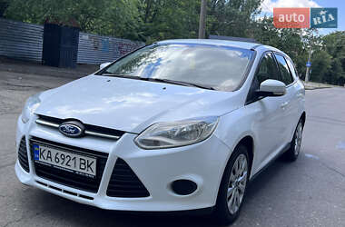 Универсал Ford Focus 2014 в 