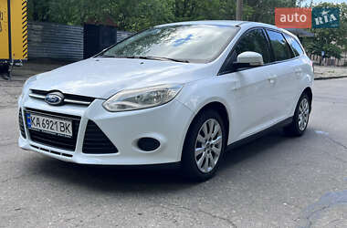 Универсал Ford Focus 2014 в 