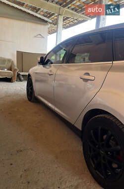 Універсал Ford Focus 2013 в 