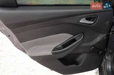 Универсал Ford Focus 2012 в 