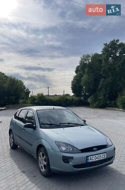 Хэтчбек Ford Focus 1999 в Голобах