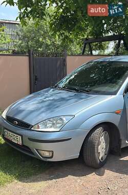 Хэтчбек Ford Focus 2004 в 