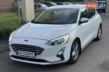 Хэтчбек Ford Focus 2018 в 