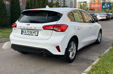 Хэтчбек Ford Focus 2018 в 