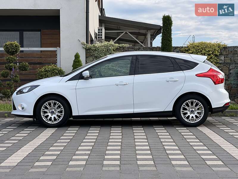 Хетчбек Ford Focus 2014 в Стрию