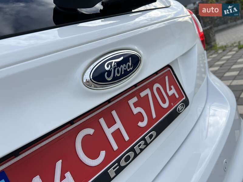 Хетчбек Ford Focus 2014 в Стрию