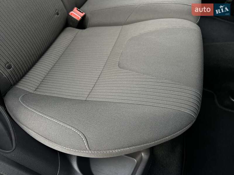 Хетчбек Ford Focus 2014 в Стрию