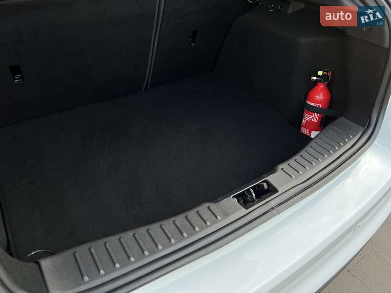 Хетчбек Ford Focus 2014 в Стрию