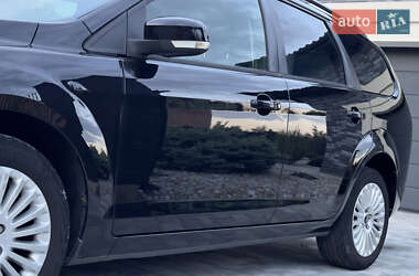 Универсал Ford Focus 2010 в 