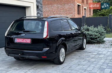 Универсал Ford Focus 2010 в 