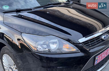 Универсал Ford Focus 2010 в 