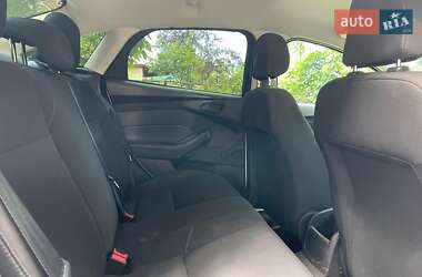 Седан Ford Focus 2016 в 
