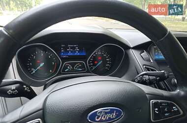 Хэтчбек Ford Focus 2018 в 