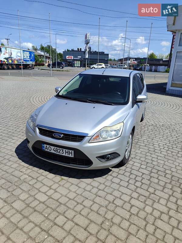 Универсал Ford Focus 2010 в 