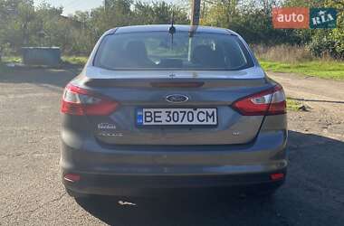 Седан Ford Focus 2013 в 