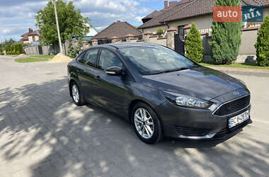 Седан Ford Focus 2015 в 