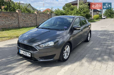 Седан Ford Focus 2015 в 