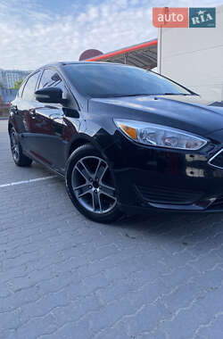 Хетчбек Ford Focus 2015 в Львові