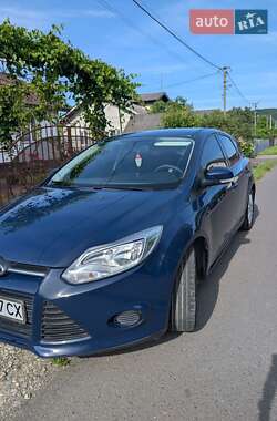 Хэтчбек Ford Focus 2014 в 