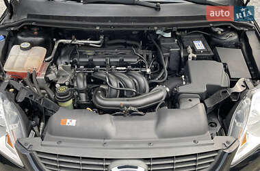 Хэтчбек Ford Focus 2010 в 