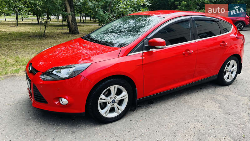 Хэтчбек Ford Focus 2012 в Львове