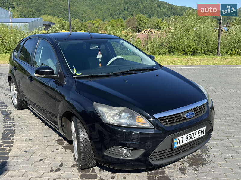 Хетчбек Ford Focus 2009 в Вигоді
