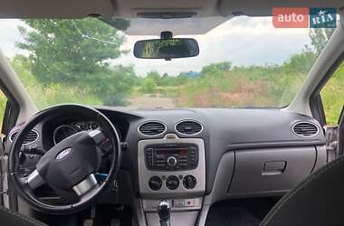Хэтчбек Ford Focus 2011 в 
