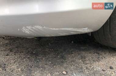 Хэтчбек Ford Focus 2011 в 