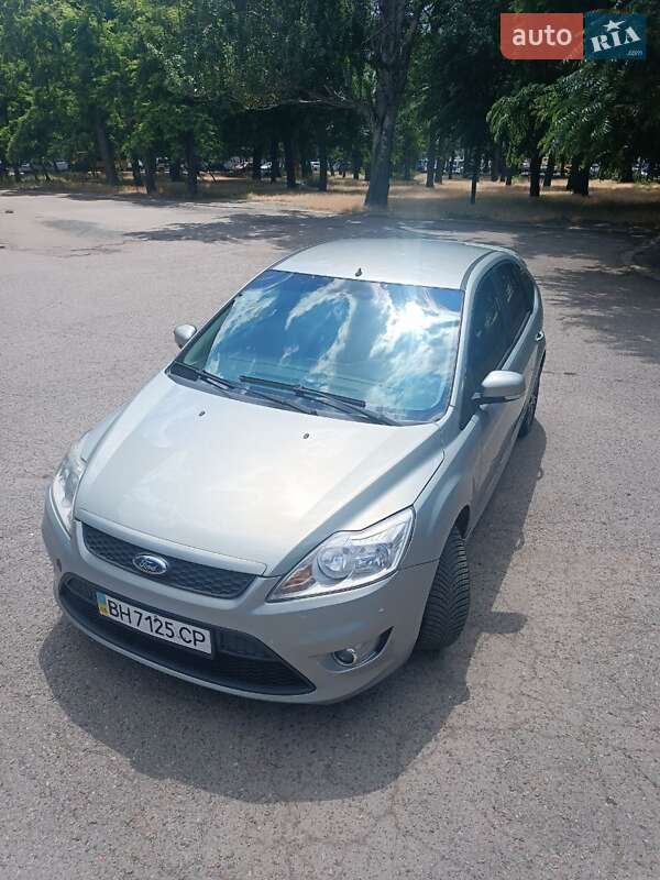 Хэтчбек Ford Focus 2010 в Одессе фото 5 Хэтчбек Ford Focus 2010 в Одессе
