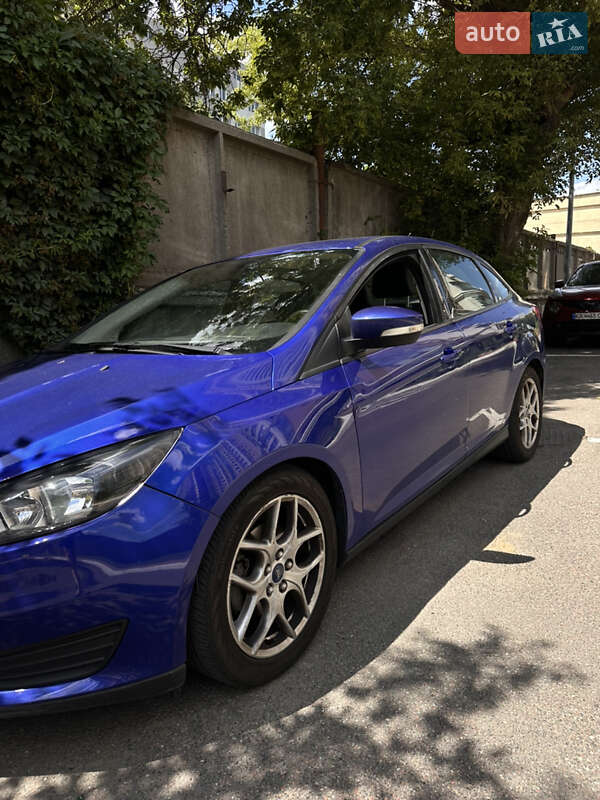 Седан Ford Focus 2015 в Киеве