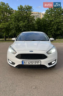 Хэтчбек Ford Focus 2016 в 