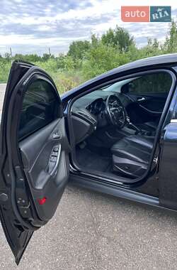 Универсал Ford Focus 2013 в 
