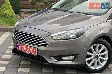 Хэтчбек Ford Focus 2016 в 