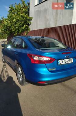 Седан Ford Focus 2013 в 