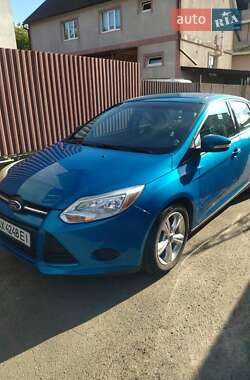 Седан Ford Focus 2013 в 