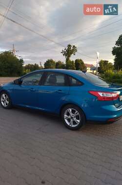 Седан Ford Focus 2013 в 