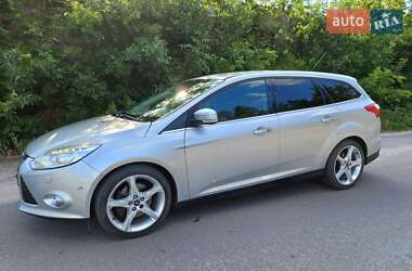 Универсал Ford Focus 2012 в 