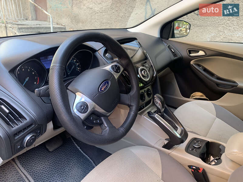 Хэтчбек Ford Focus 2013 в Николаеве