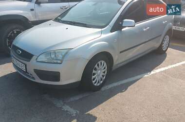 Хэтчбек Ford Focus 2006 в 