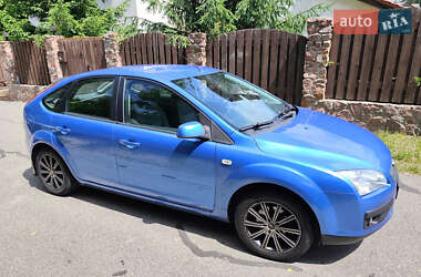 Хэтчбек Ford Focus 2007 в 
