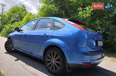 Хэтчбек Ford Focus 2007 в 