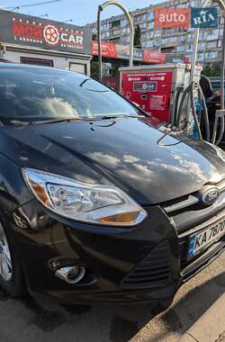 Седан Ford Focus 2013 в 