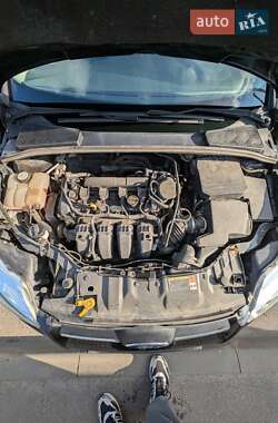 Седан Ford Focus 2013 в 
