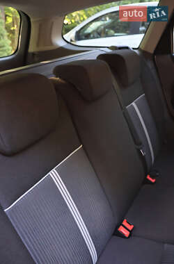 Универсал Ford Focus 2010 в 