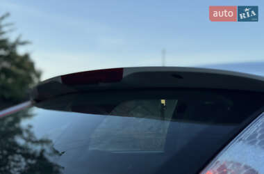 Хэтчбек Ford Focus 2009 в 