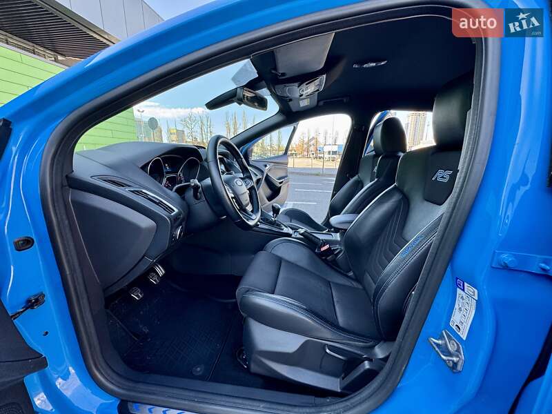 Хэтчбек Ford Focus 2016 в Киеве